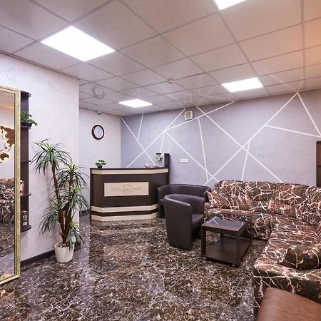 Хостел Perron Charkov Buitenkant foto