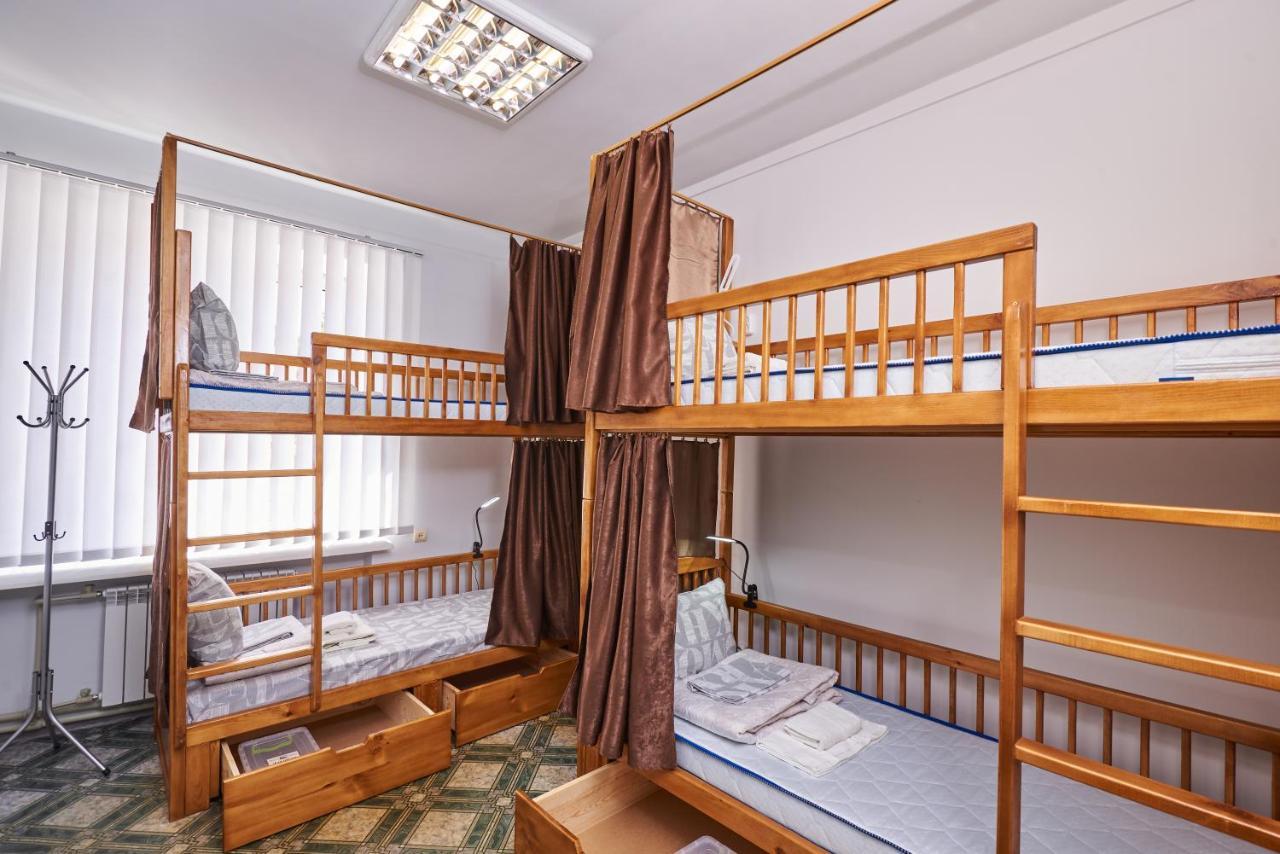 Хостел Perron Charkov Buitenkant foto