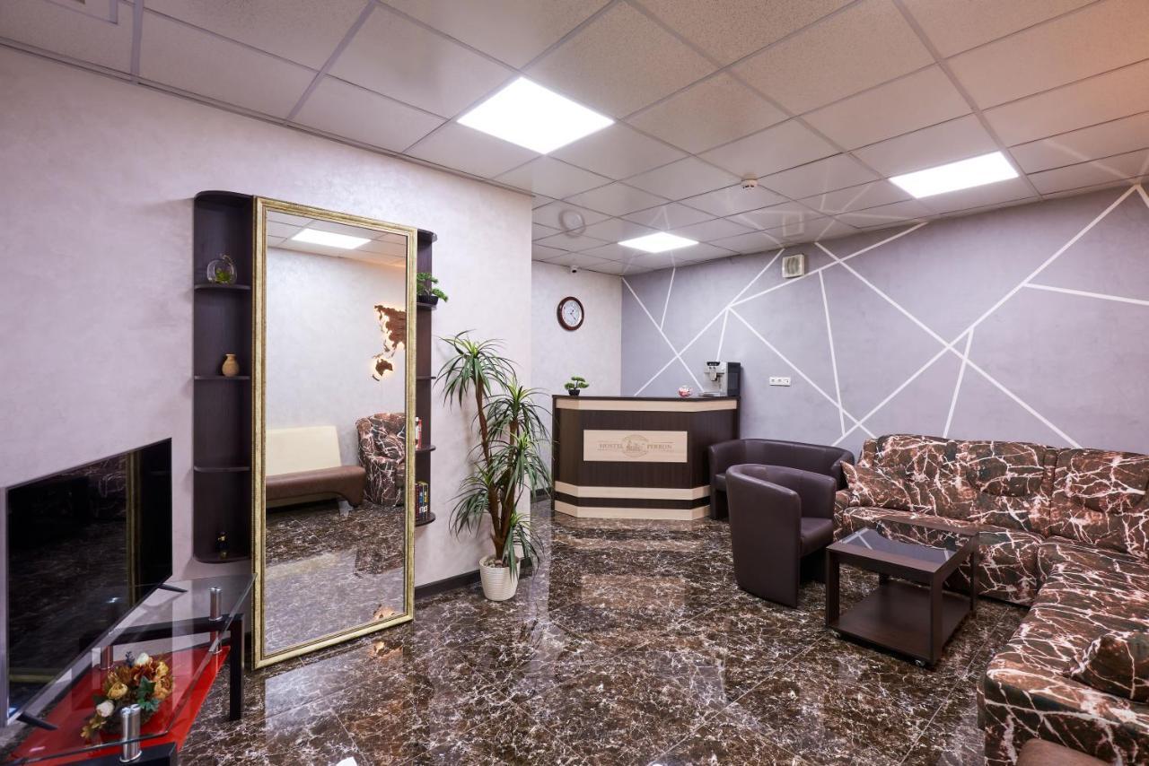 Хостел Perron Charkov Buitenkant foto